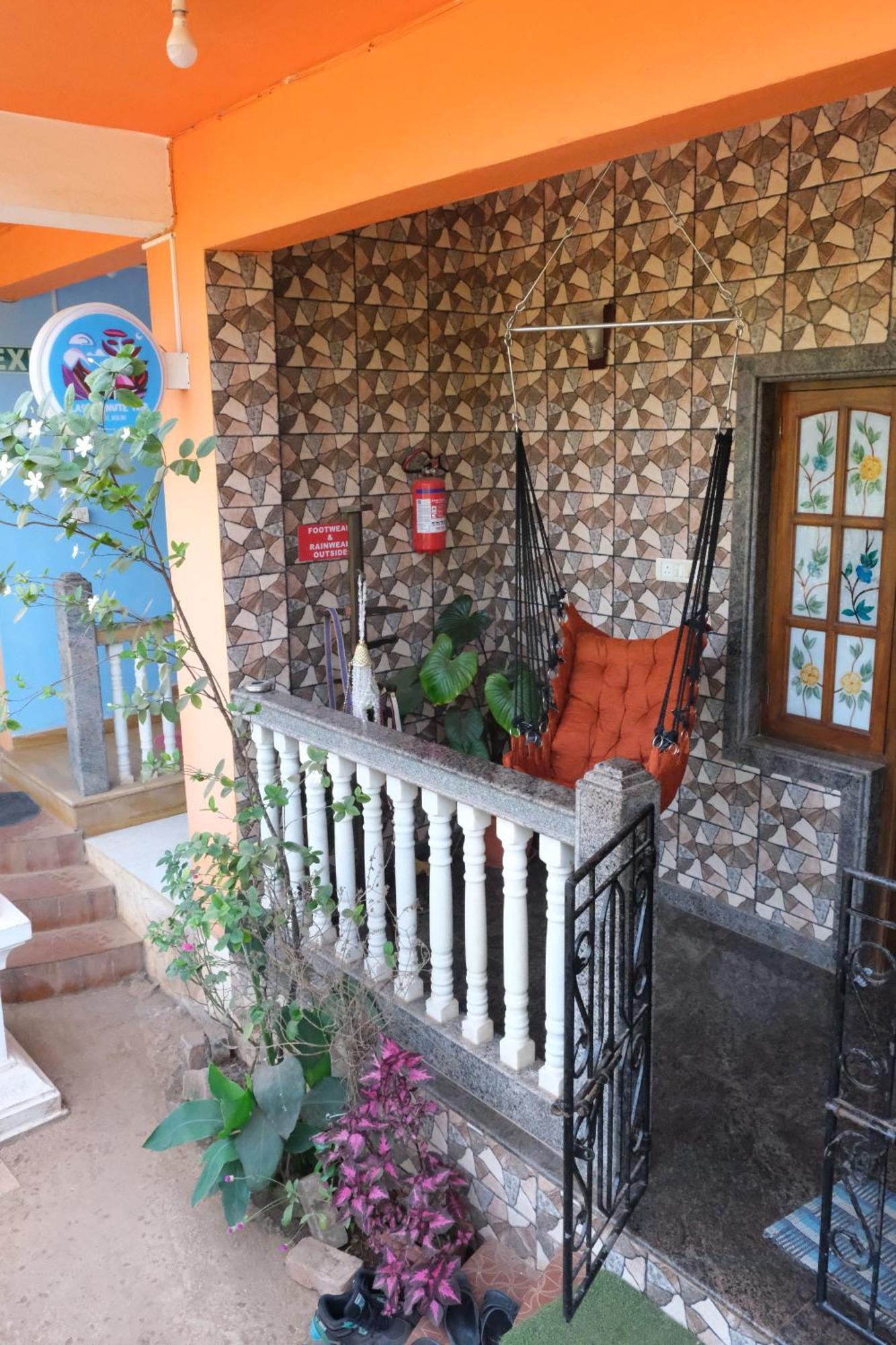 Last Minute Trip Hostel Morjim Extérieur photo